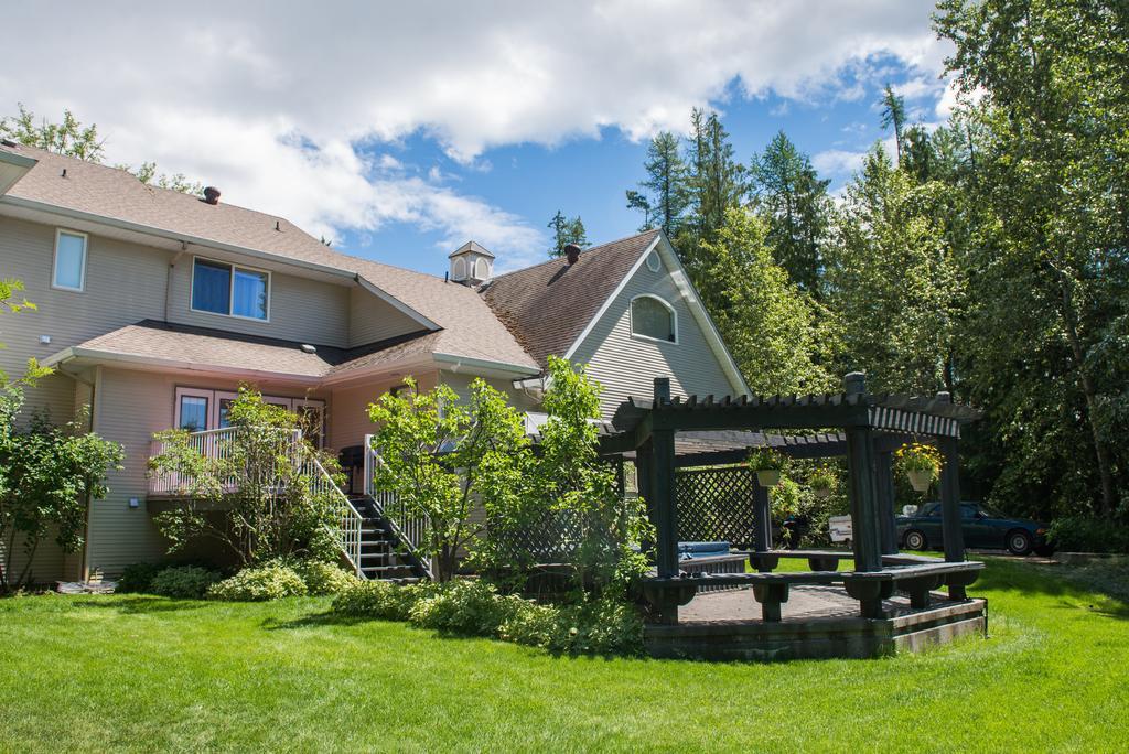 Silver Star Bed And Breakfast Вернон Екстер'єр фото